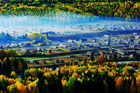 私家經(jīng)典：賽湖、喀納斯、禾木、沙漠11日游